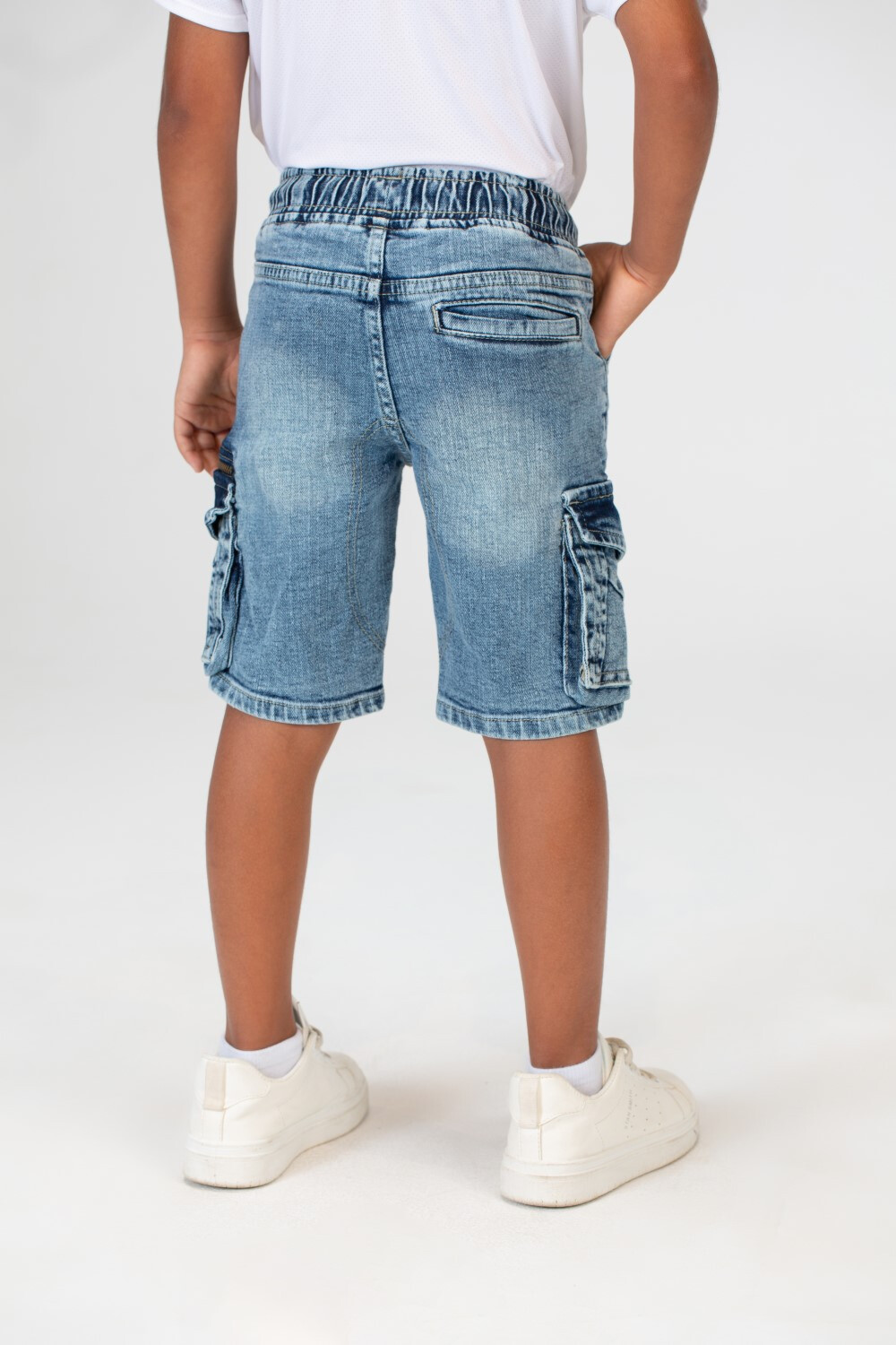 Boys Jeans Used Casual Shorts With Side Pockets And A Zipper On The Side