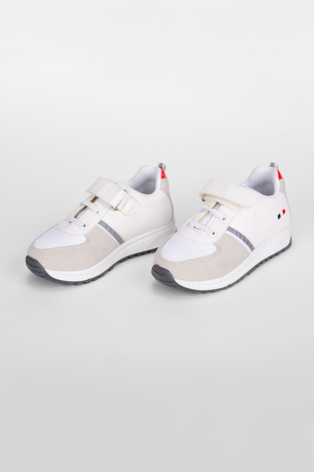 Boy's Lace Up & Chamois Running Shoes