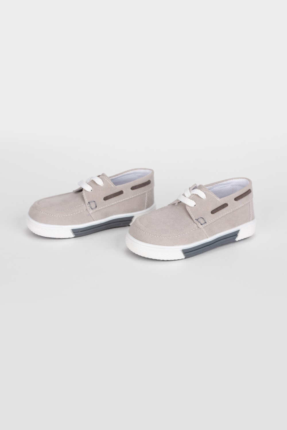 Boy's Flat Sole Chamois Casual Shoes With Unique Style