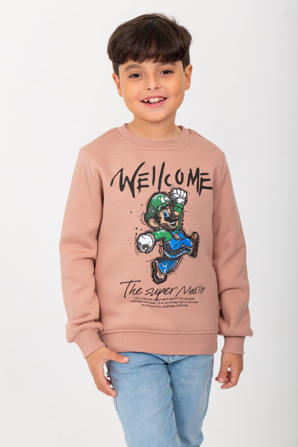 Boy's Rounded Neck Padded With Unqiue Front Print Sweatshirt