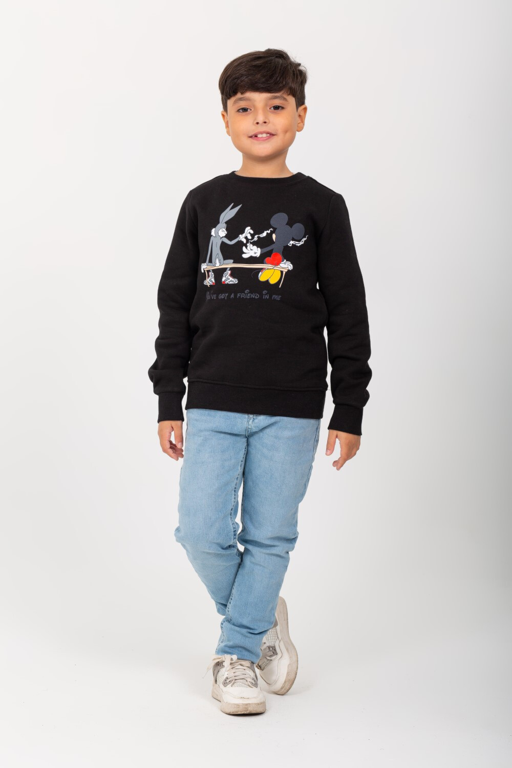 Boys Rounded Neck Padded Front Printed Sweatshirt