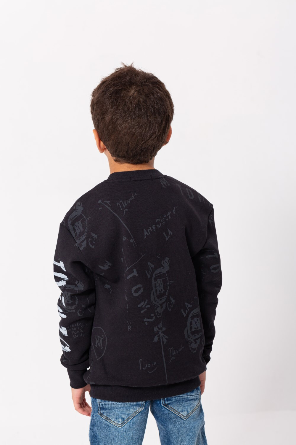 Boy's Rounded Neck Padded With Unqiue Modern Front Pattern & Printed Sleeve Sweatshirt