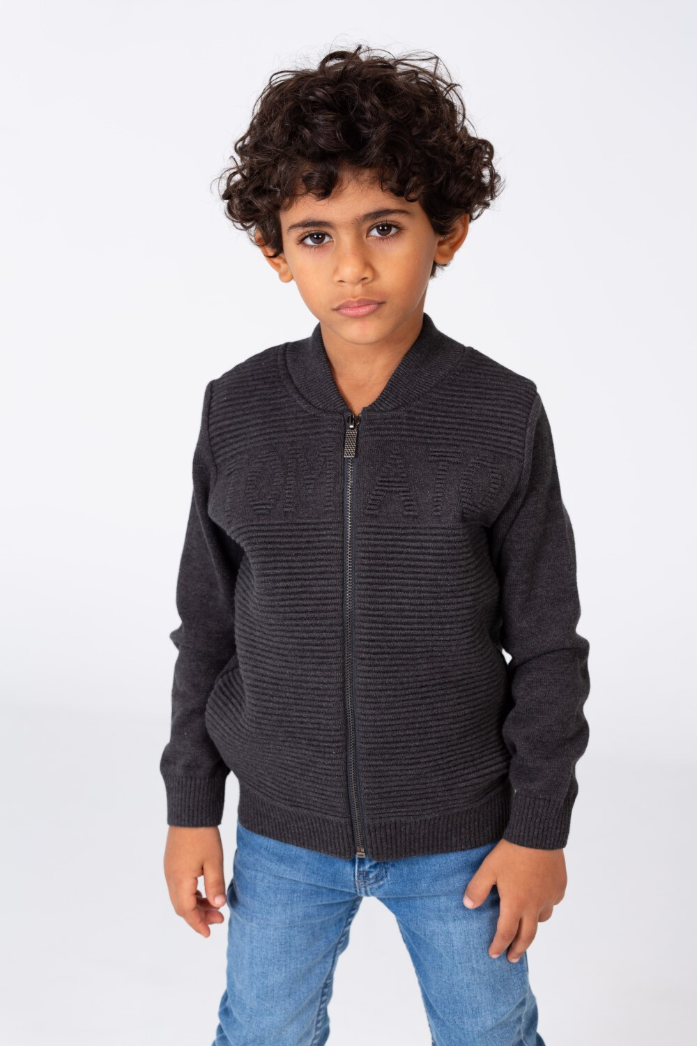 Boy's Round Neck Pullover With Tomato Print And A Zipper On The Front