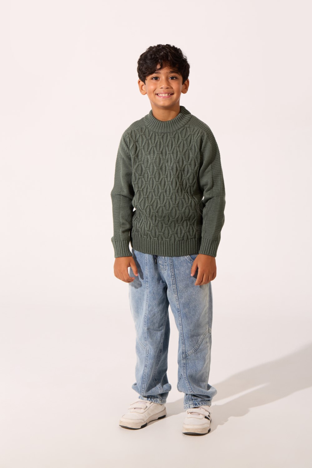 Boy's Tomato Slim Fit Knit Sweater Pullover With Round Neck And Long Sleeves In Comfortable And Modern Design