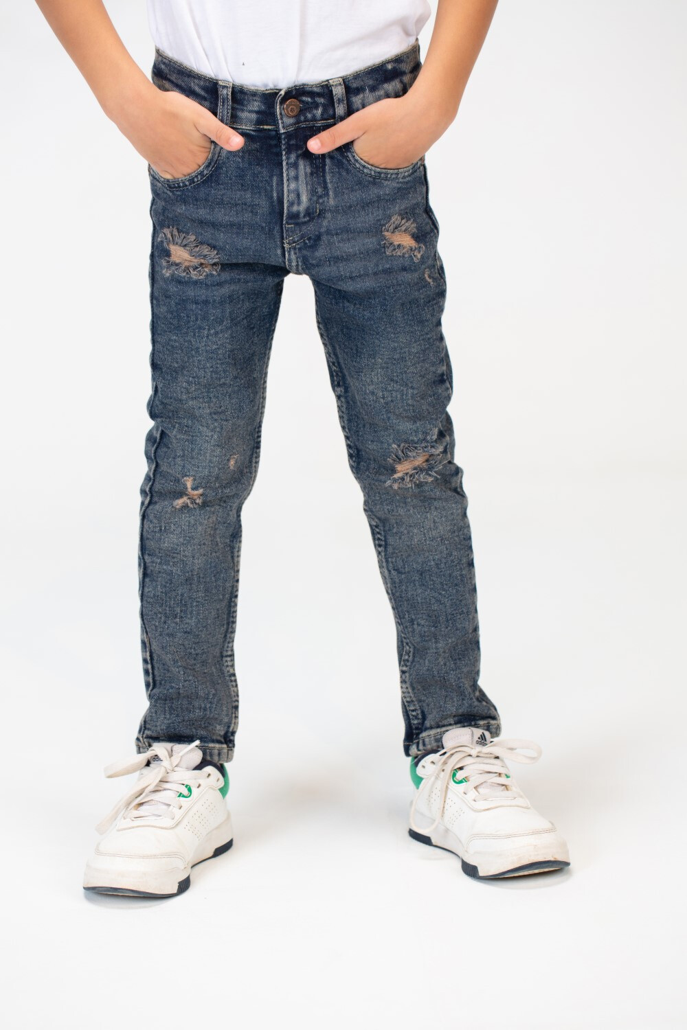 Boys Jeans Used Pants With Badge Tomato On The Back