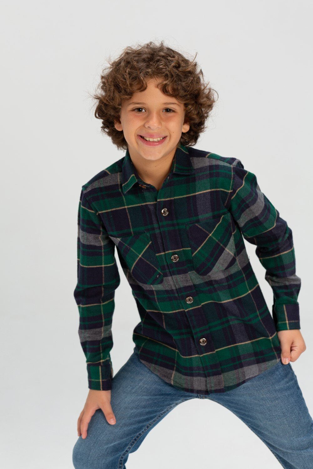 Boy's Checked Style Regular Fit Made Of Soft Wool With Front Two Pockets Shirt