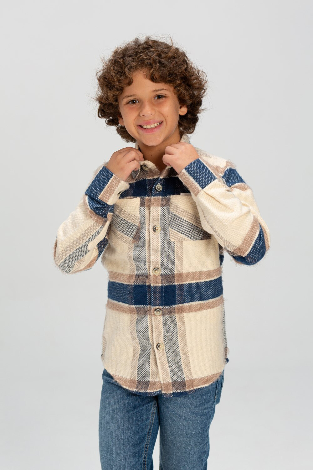 Boy's Regular Fit Front Pockets Uinque Style Shirt
