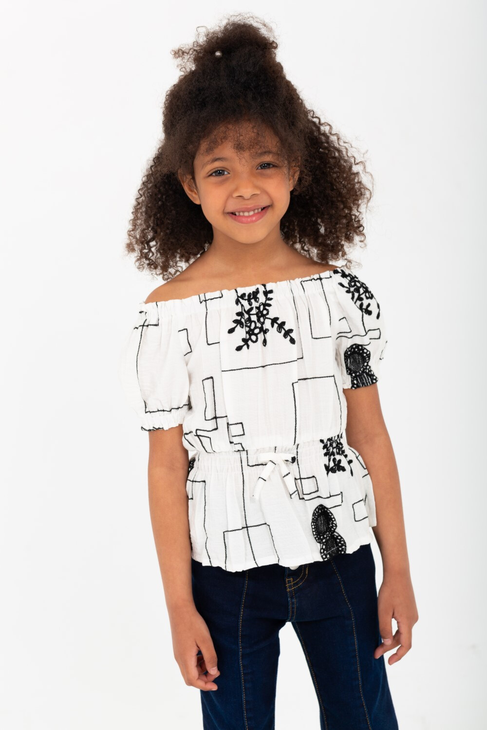 Girls' Blouse With Elasticated Waistband Comfortable Material And Unique Details
