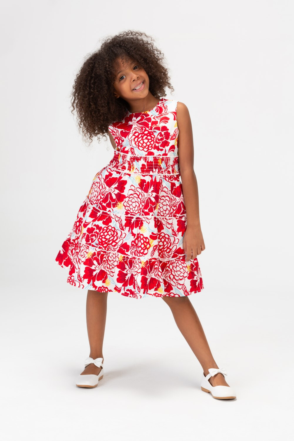 Girls Floral Without Sleeves Dress With A Belt In The Middle In Red