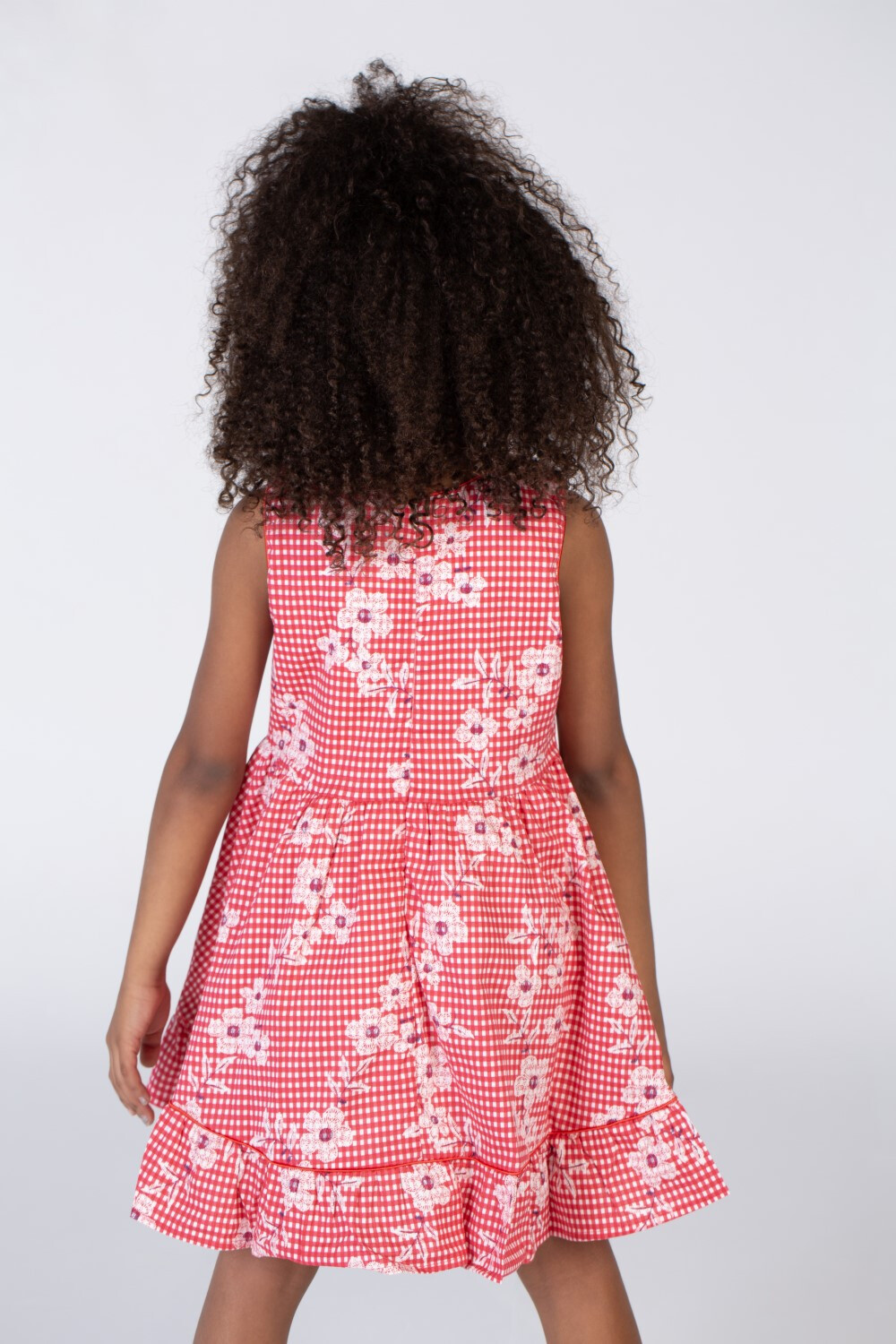 Girls Cut Floral Dress With A Trendy Cut And Comfortable Material In Red