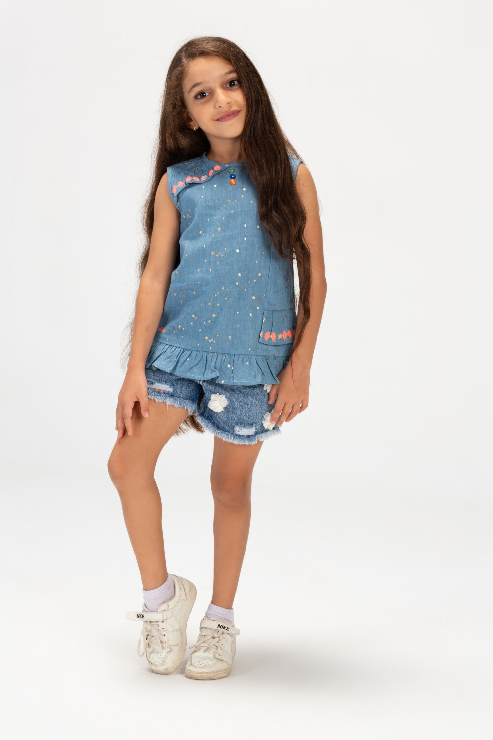 Girls Sleeveless Printed Fabric Blouse With Front Buttons In Blue