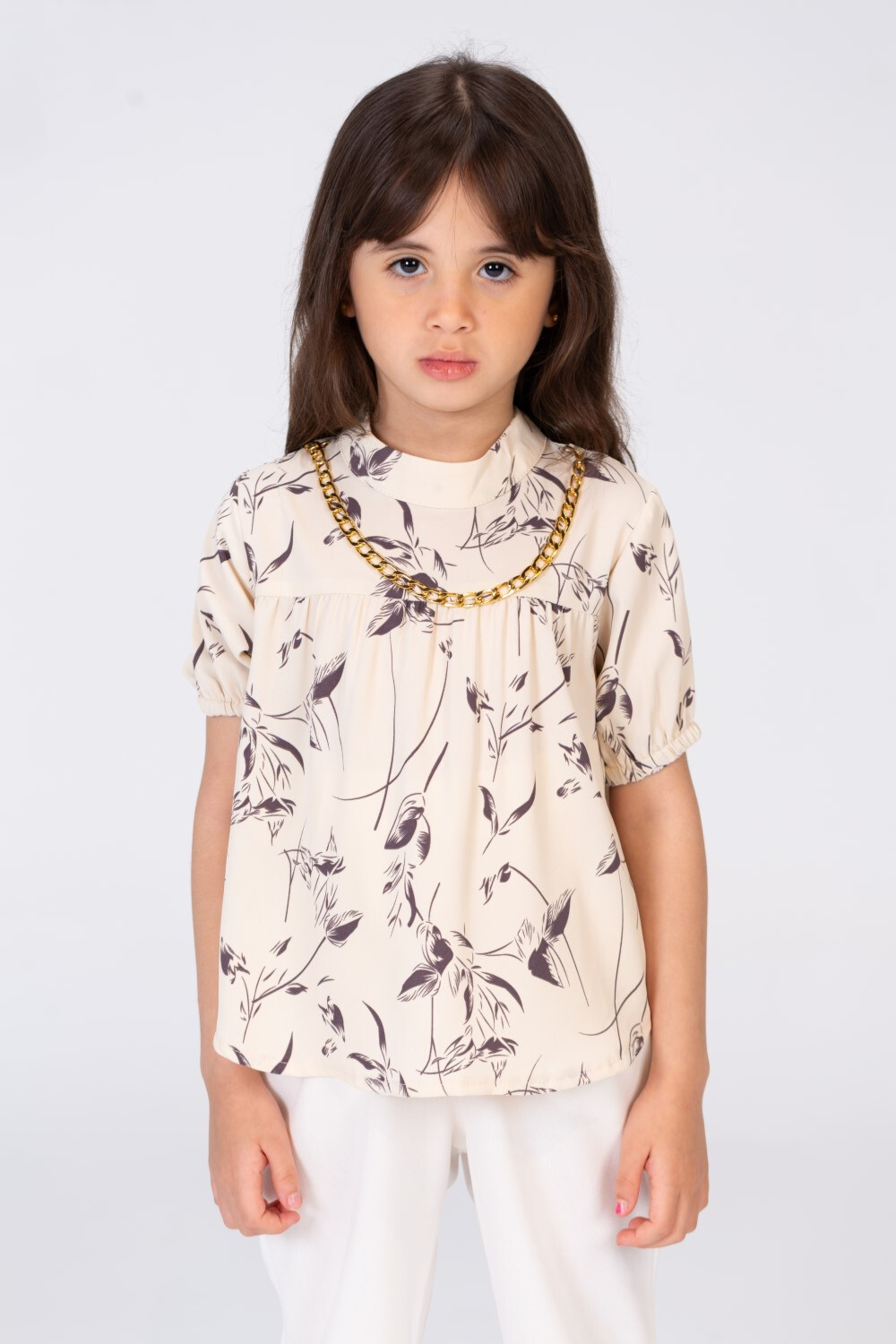 Girls Regular Fit Floral Blouse With A Chain Around The Neck