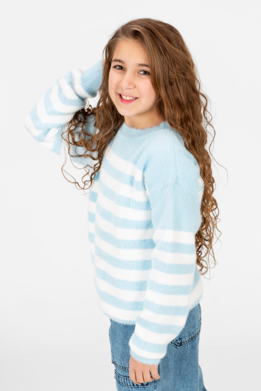 Girl's Round Neck Long Sleeves Striped Jakar Pullover Sweater