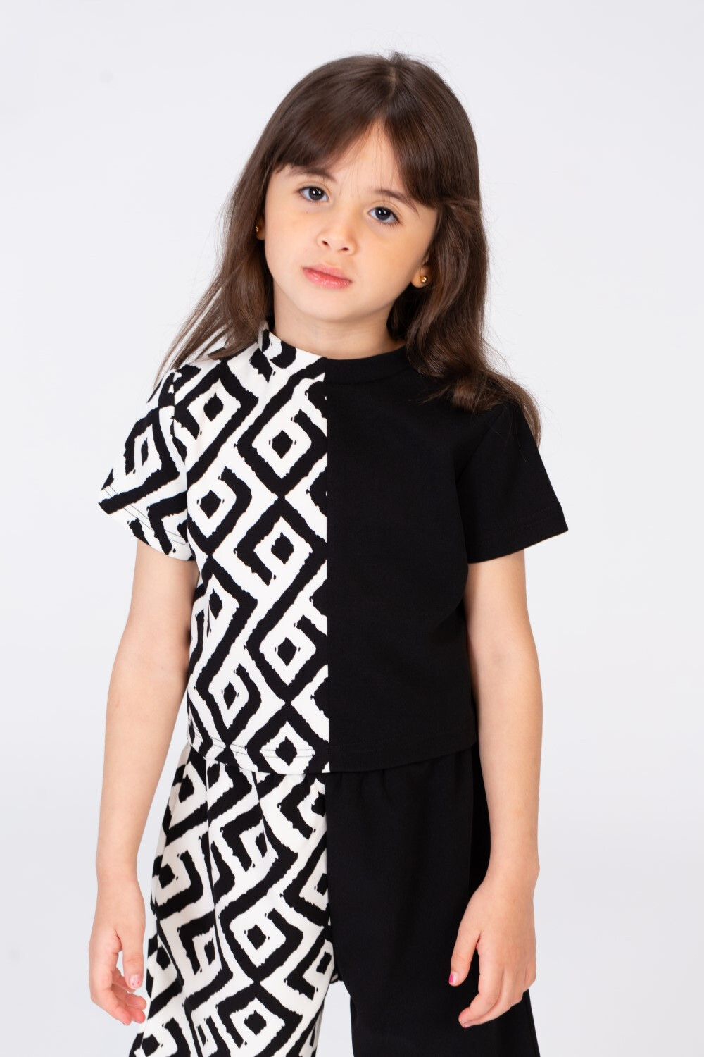 Girls half and half Outfit pants and blouse 
 Chic And Unique