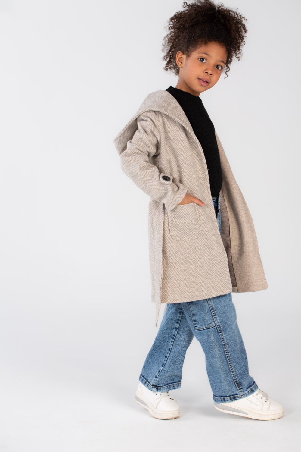 Girl's Padded Comfortable Fit Gogh With Front Pockets Coat