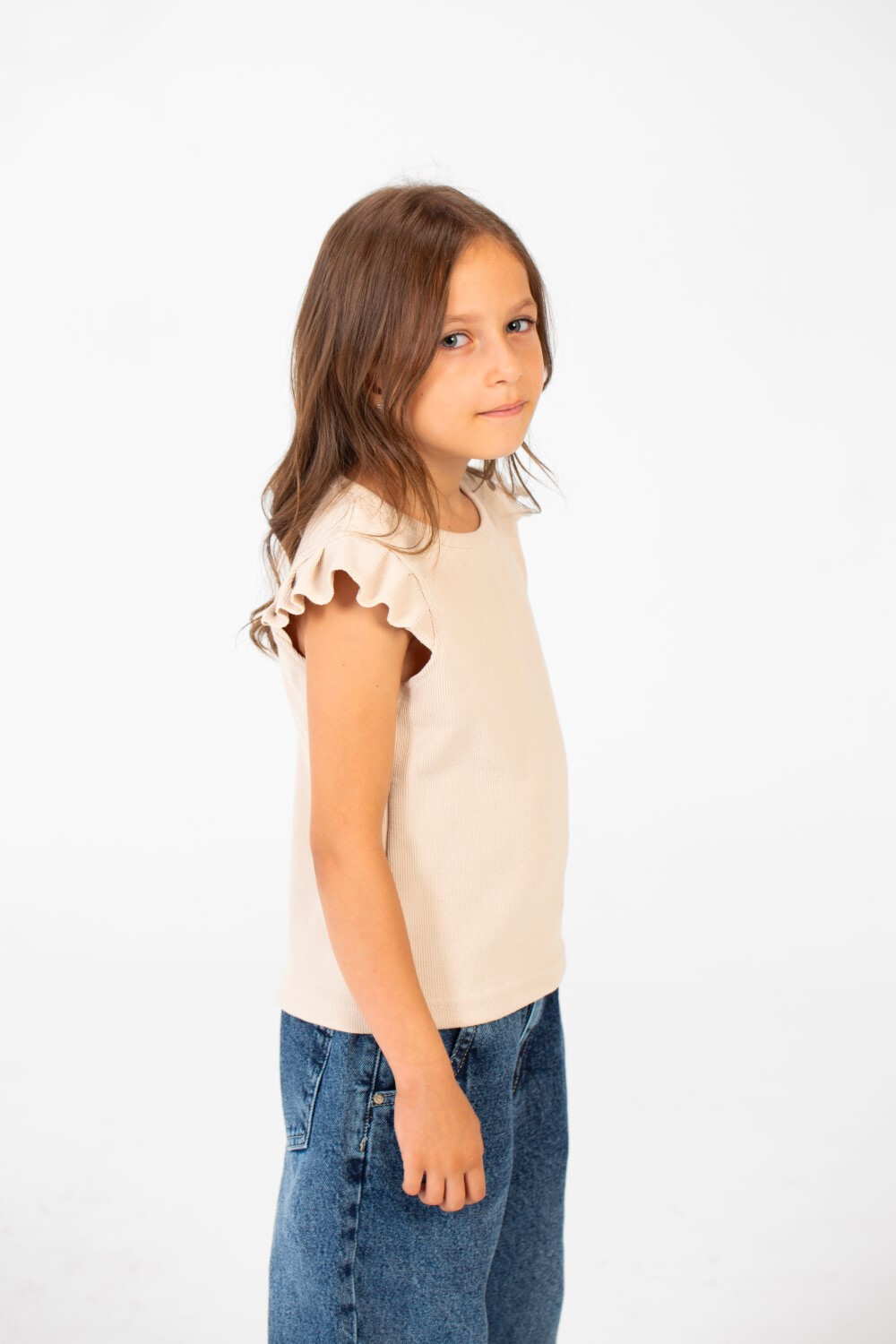 Girl's Classic T-shirt With Shoulder Ruffles In Practical Material