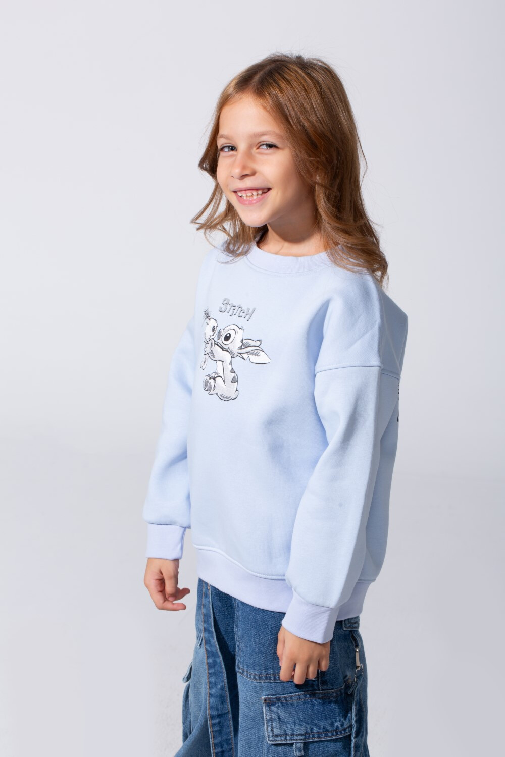 Girl's Slim Fit Round Neck Melton Sweatshirt With A Rabbit Print On The Front And Back