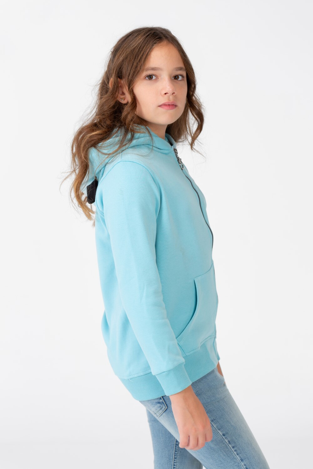 Girl's Sweatshirt With A Hood And A Front Zipper