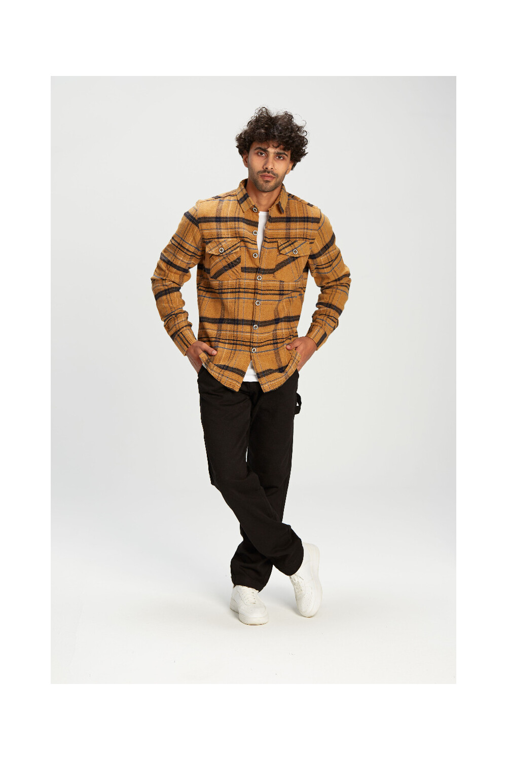 Men's Regular Fit With Front Pockets Checked Wool Padded Shirt