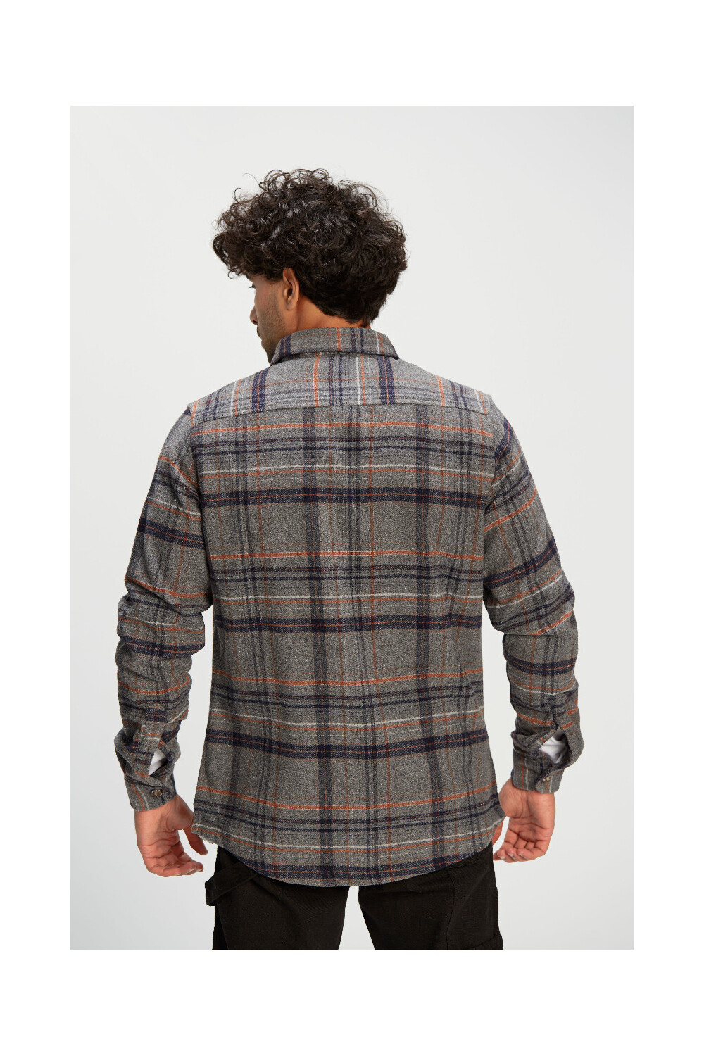 Men's Regular Fit With Front Pockets Checked Wool Padded Shirt