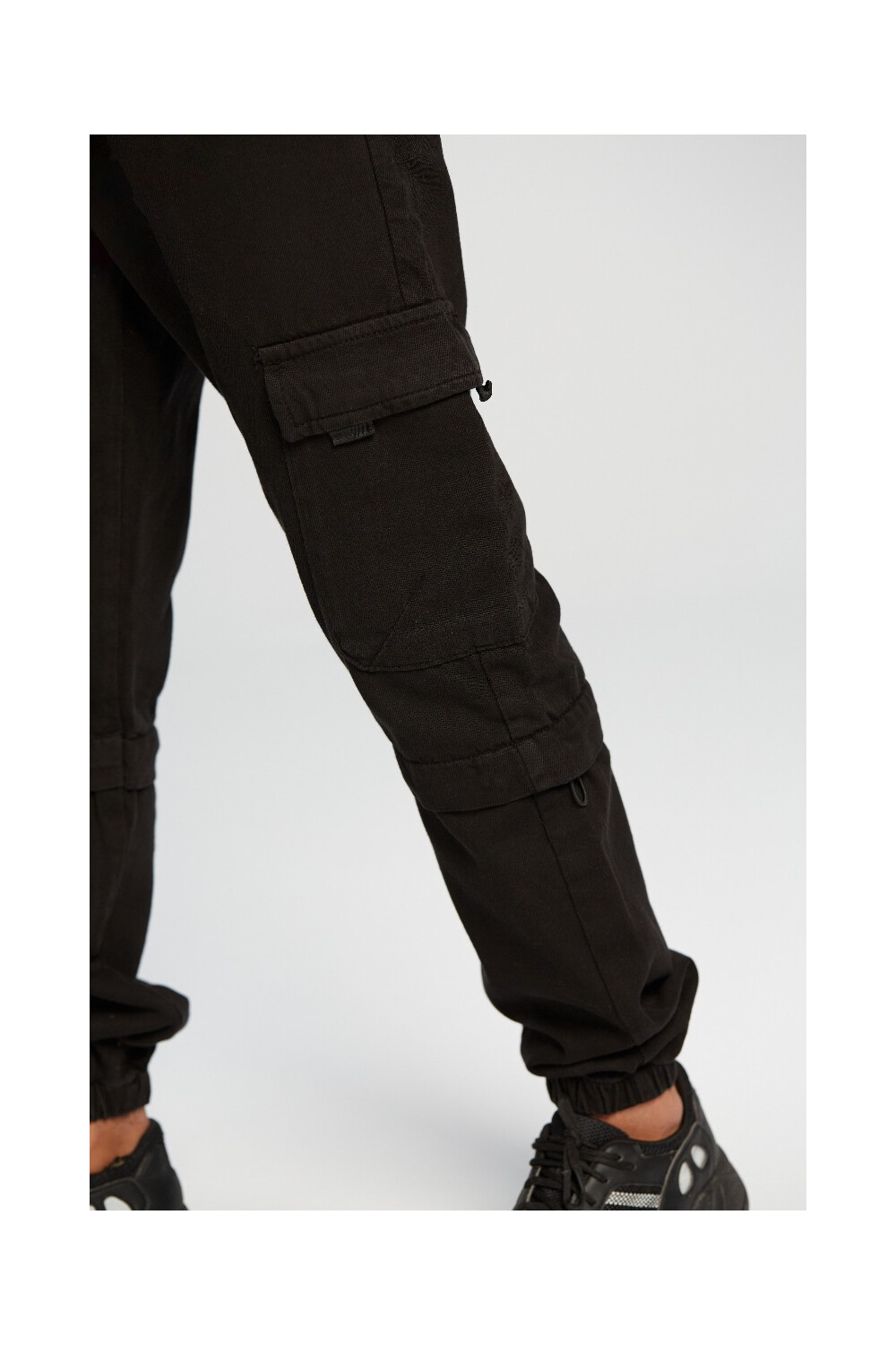 Men's Cargo Made Of Comfort And Soft Gabardines Pants